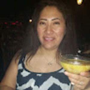 Meet your Posher, Violeta